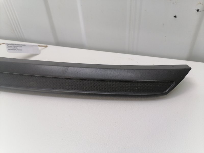 Накладка решетки Toyota Corolla E150