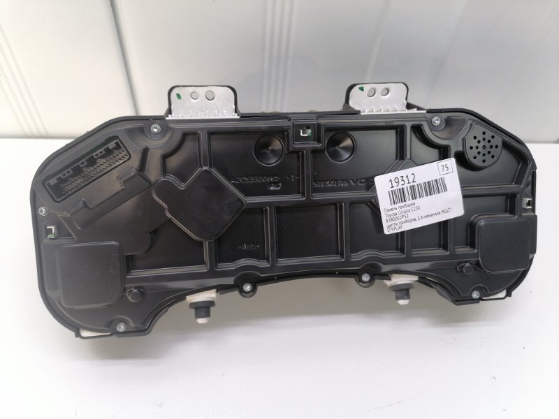 Панель приборов Toyota Corolla E150
