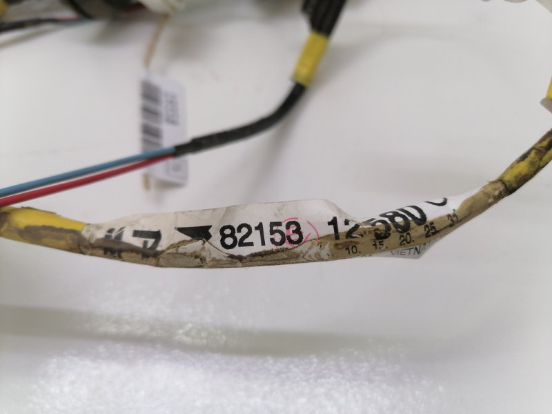 Проводка двери Toyota Corolla E150