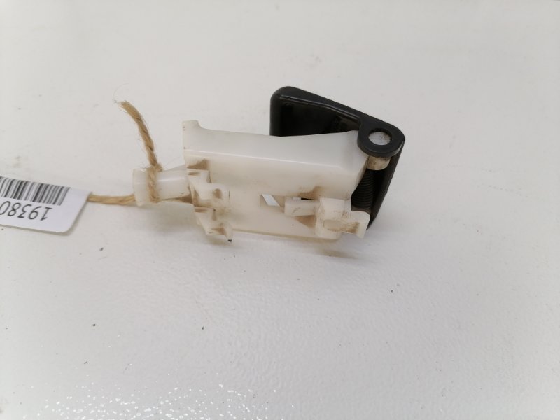 Ручка открывания капота Toyota Corolla E150