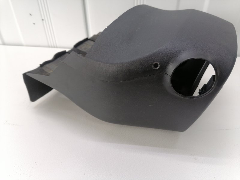 Кожух рулевой колонки Toyota Corolla E150