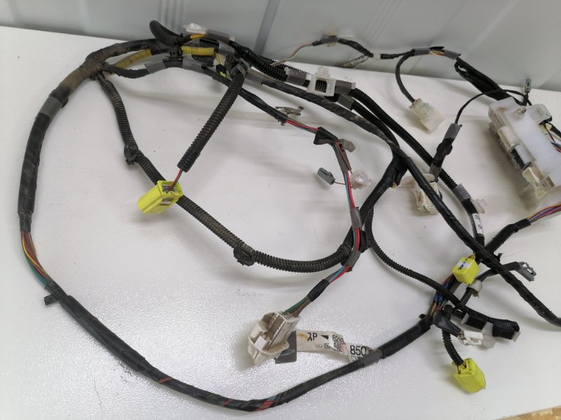 Проводка салона Toyota Corolla E150