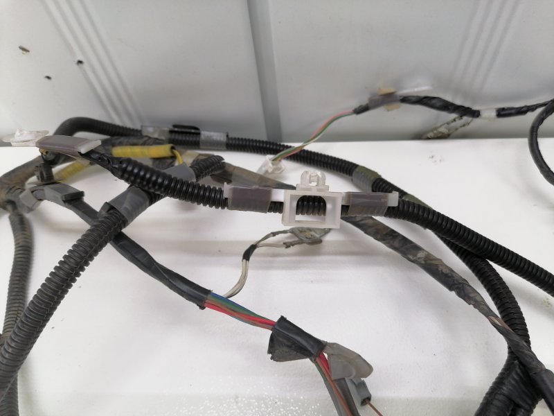 Проводка салона Toyota Corolla E150