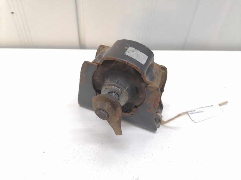 Опора КПП Toyota Corolla E150