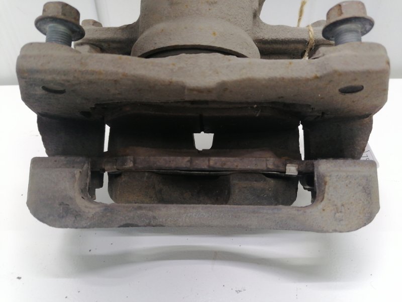 Суппорт Toyota Corolla E150