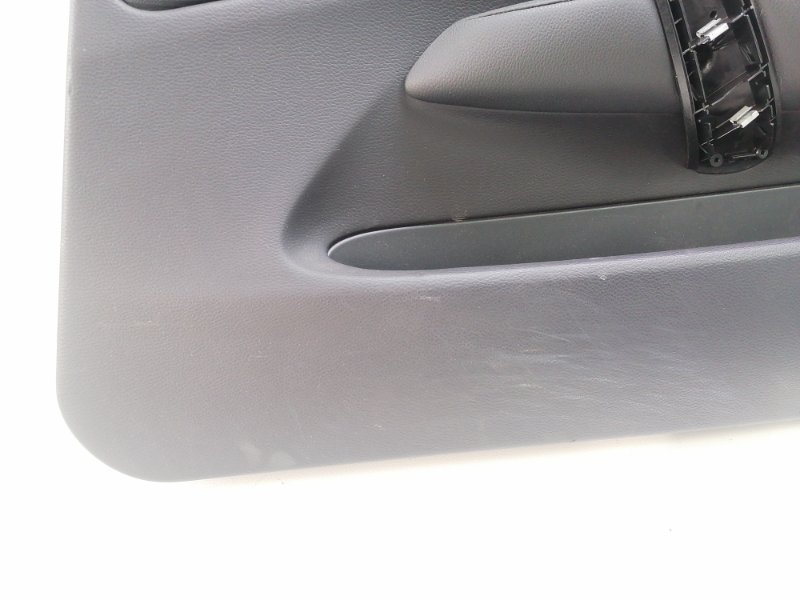 Обшивка двери BMW 1-Series E87