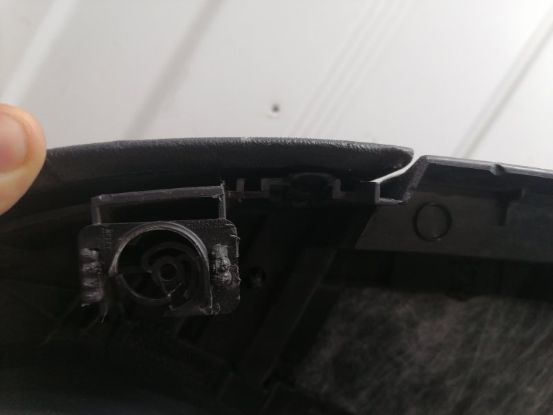 Обшивка двери Volkswagen Passat B6