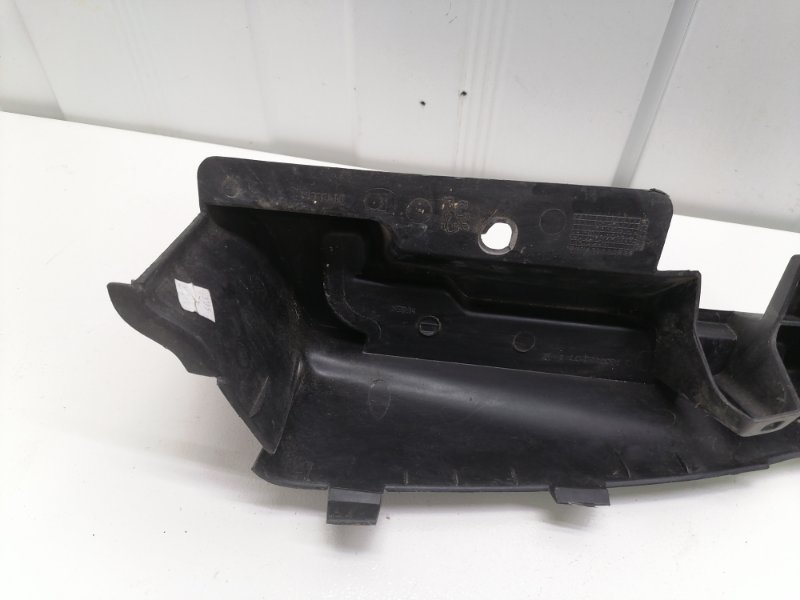 Держатель полки Peugeot 307
