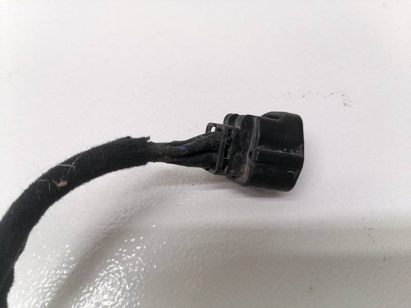 Проводка двери Kia Rio 1