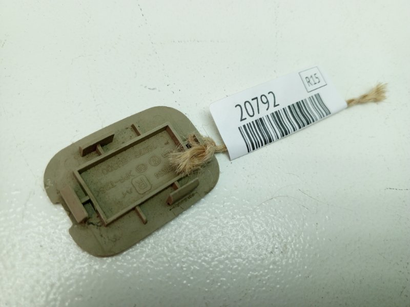 Крышка обшивки багажника Nissan X-Trail T30