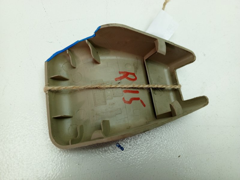 Крышка сидения Nissan X-Trail T30