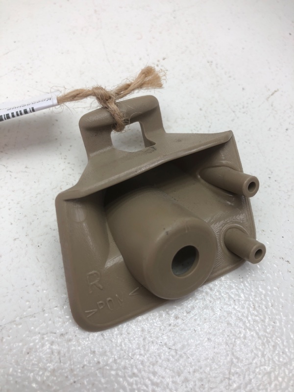 Крепление шторки Nissan X-Trail T30