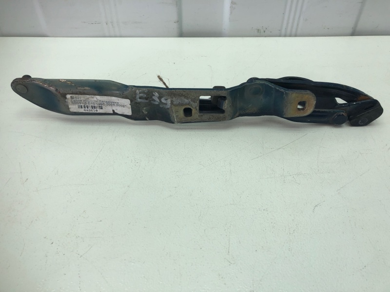 Петля багажника BMW E39