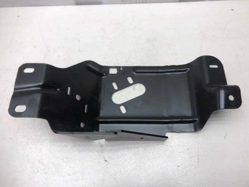 Кронштейн сидения Ford Fusion