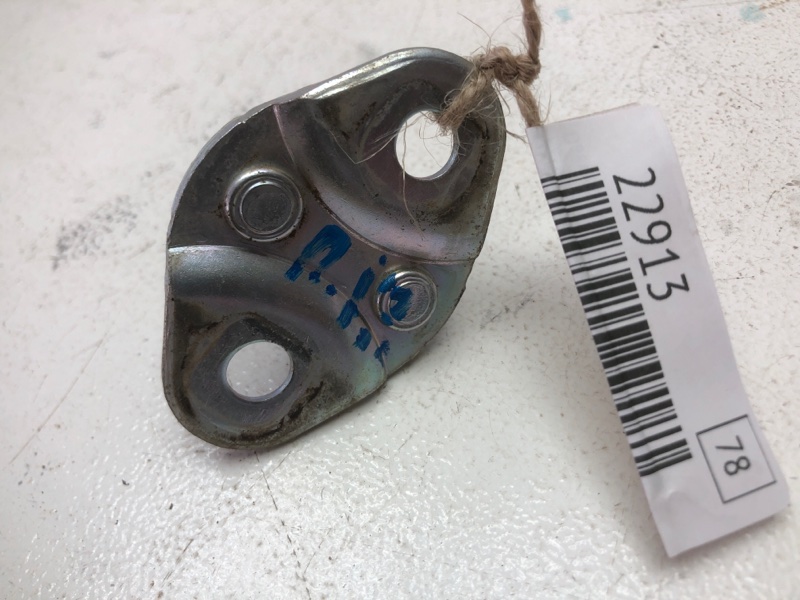 Петля замка двери Daewoo Matiz