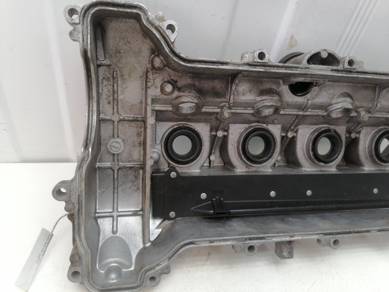 Крышка клапанов Toyota Rav4 A30