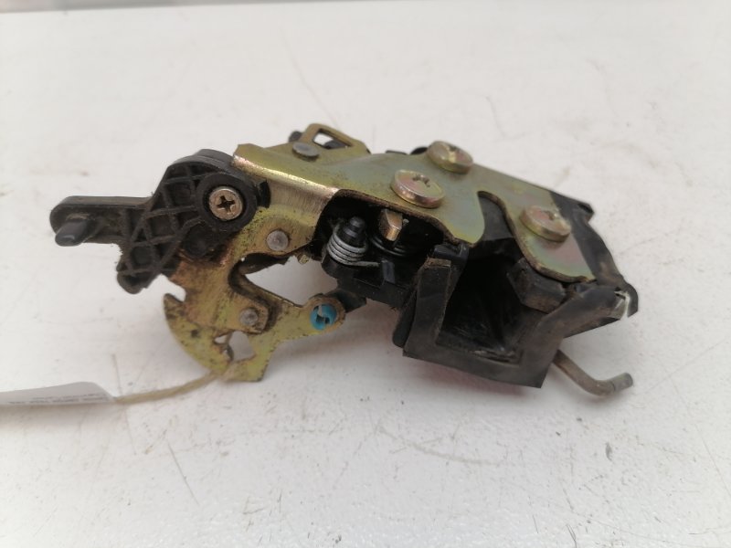 Замок двери Chevrolet Lanos