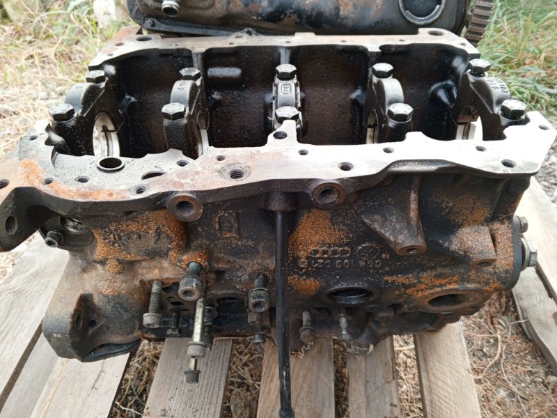 Блок двигателя Audi A4 B5