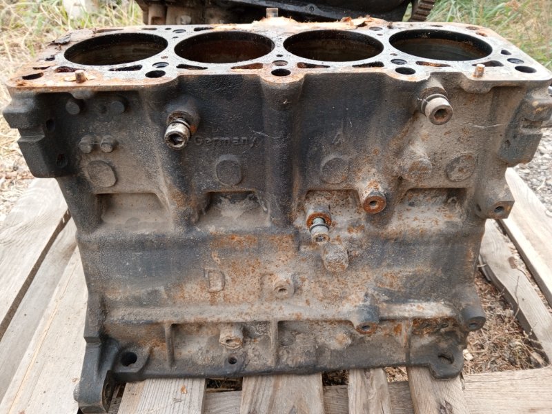 Блок двигателя Audi A4 B5