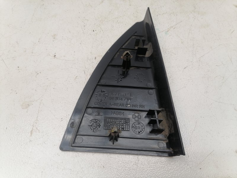 Уголок двери Chevrolet Lanos