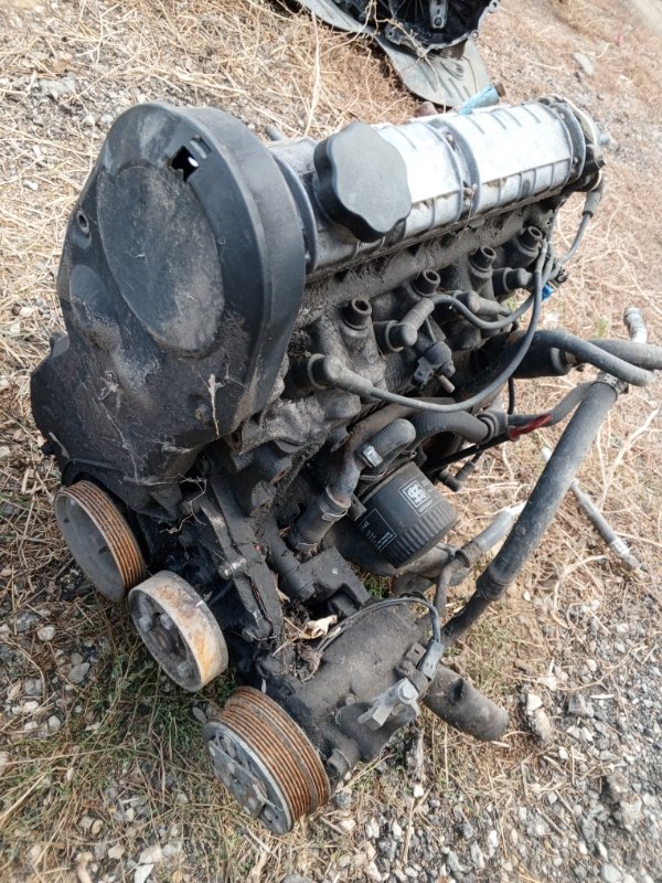 Двигатель по запчастям Volvo 460