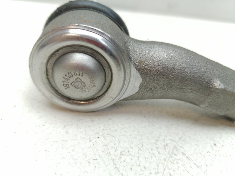 Рулевой наконечник Volkswagen Golf 3