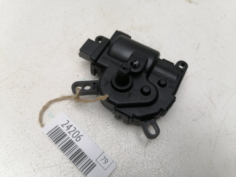 Сервопривод заслонки печки Ford Fusion