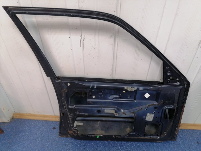 Дверь Volvo 460