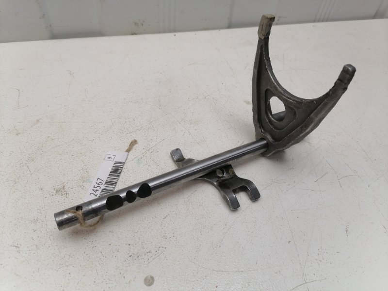 Вилка кпп Nissan Almera G15