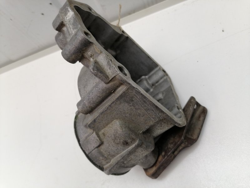 Корпус кпп Volkswagen Golf 4