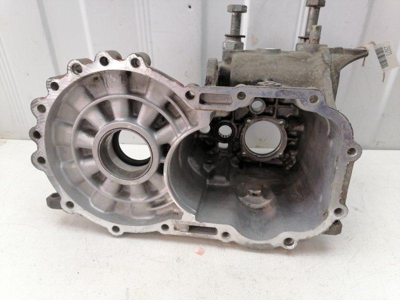 Корпус МКПП Skoda Octavia 1U