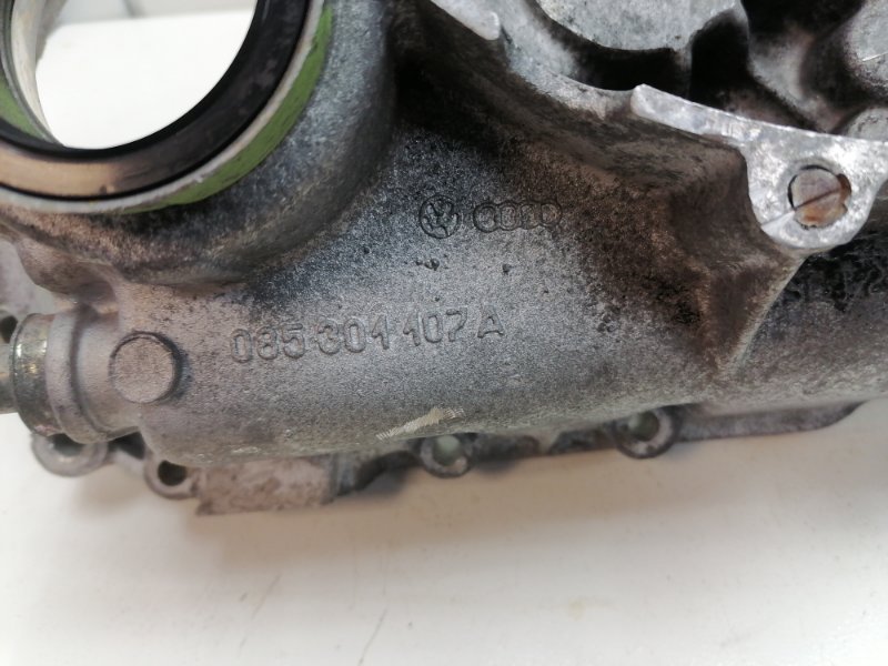 Корпус МКПП Volkswagen Golf 3