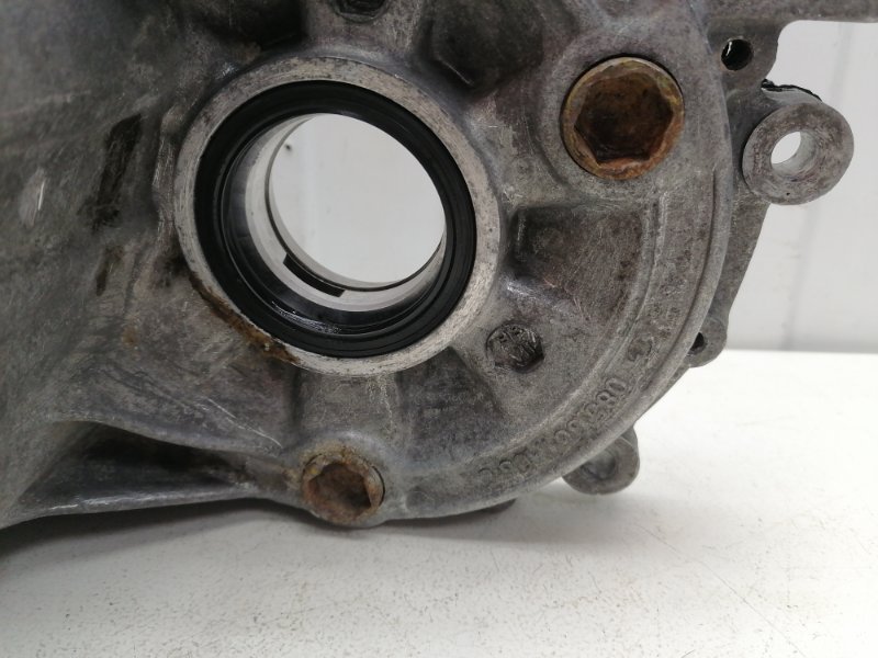 Корпус МКПП Volkswagen Golf 3