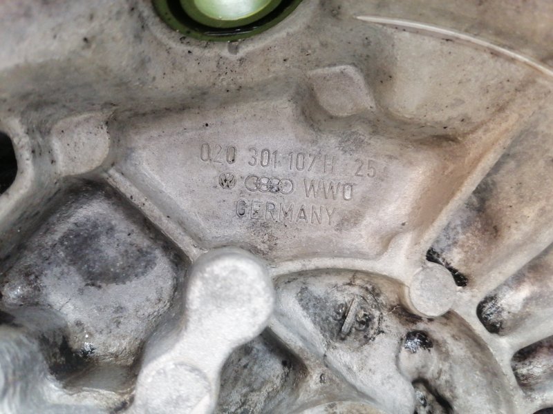 Корпус МКПП Volkswagen Golf 3