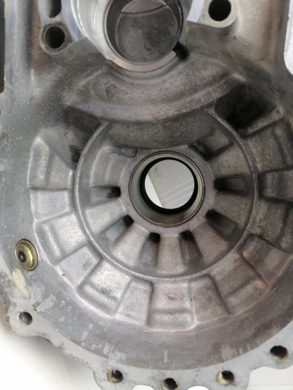 Корпус МКПП Volkswagen Golf 3