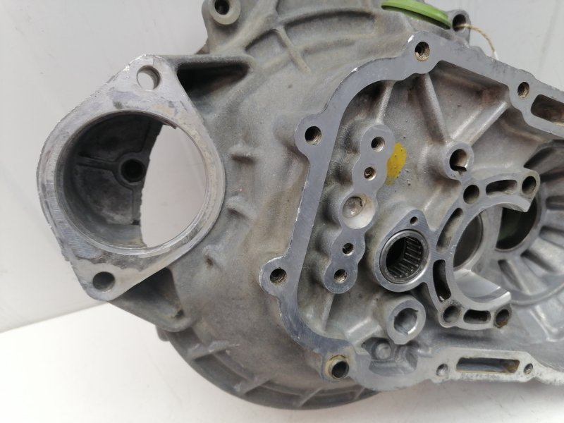 Корпус МКПП Volkswagen Golf 3