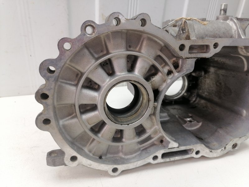 Корпус МКПП Volkswagen Golf 3