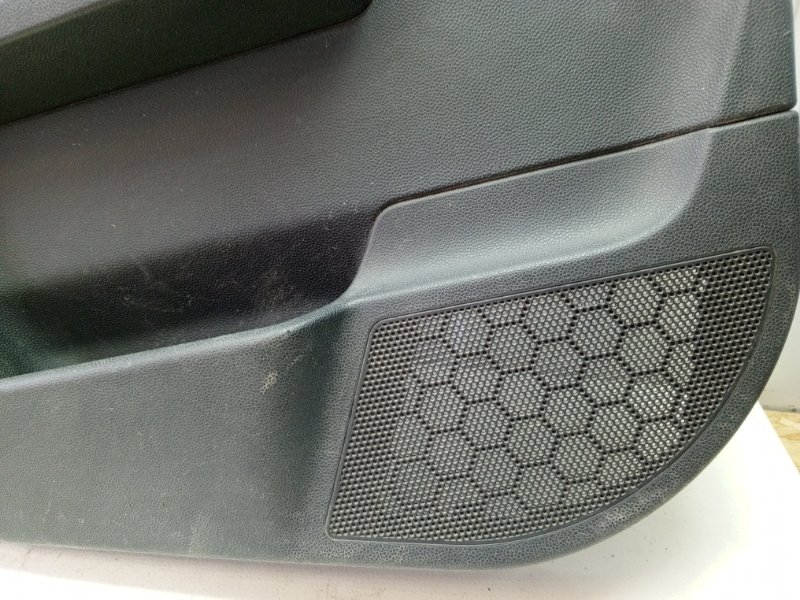 Обшивка двери Opel Astra H
