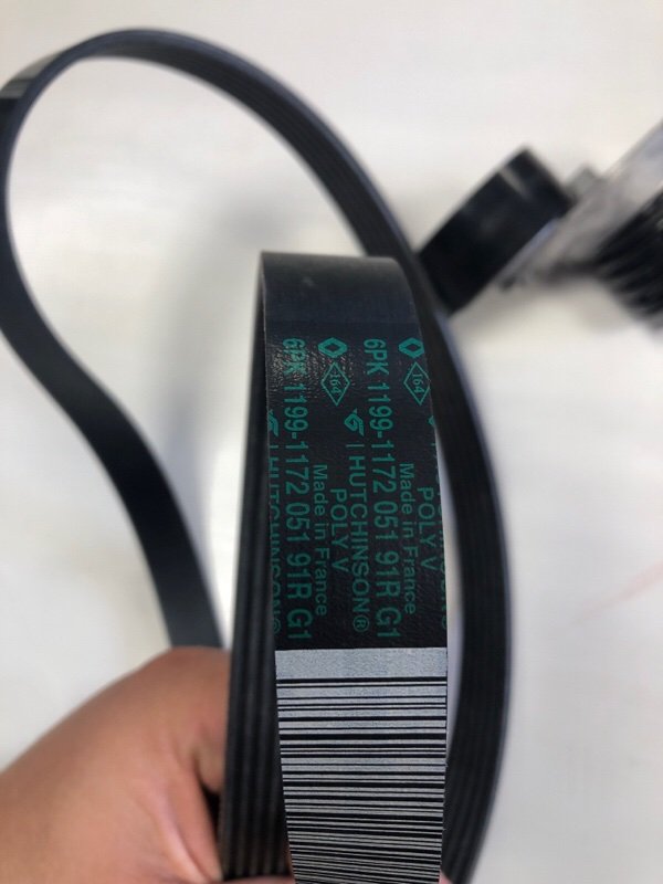 Комплект приводного ремня Renault Logan Sandero 1.6 8V