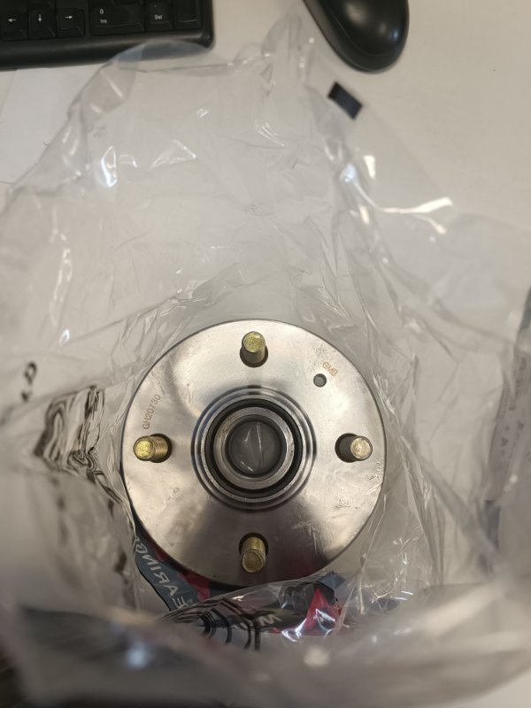 Ступица Hyundai Accent