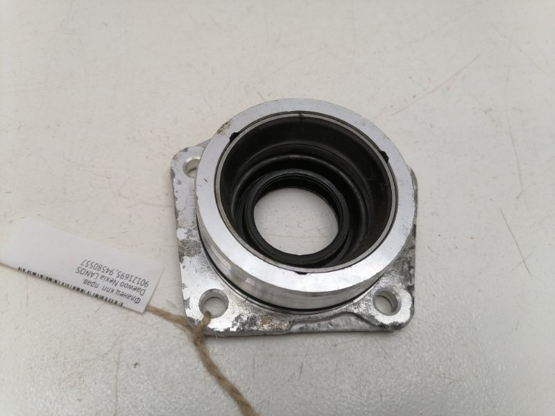 Фланец кпп Daewoo Nexia LANOS