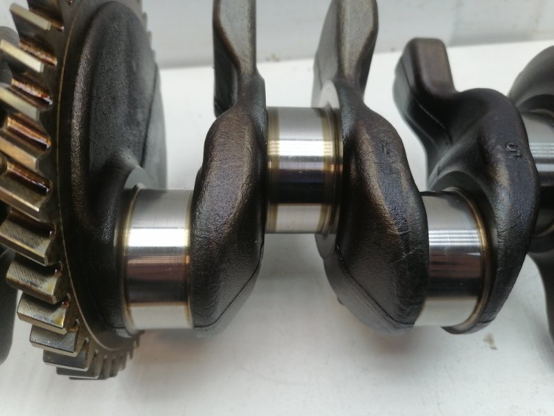 Коленвал Lexus RX200t