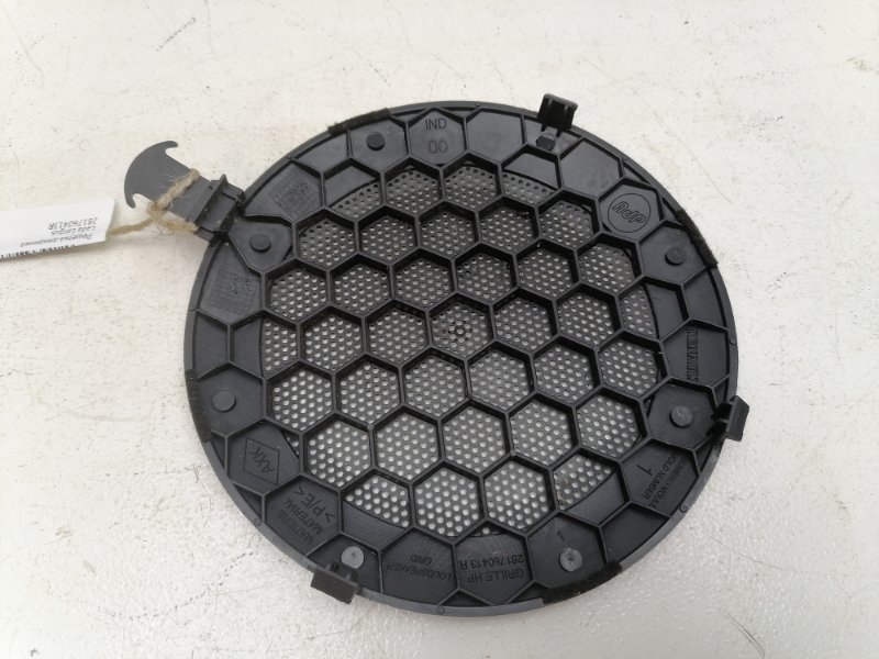 Решетка динамика Lada Largus