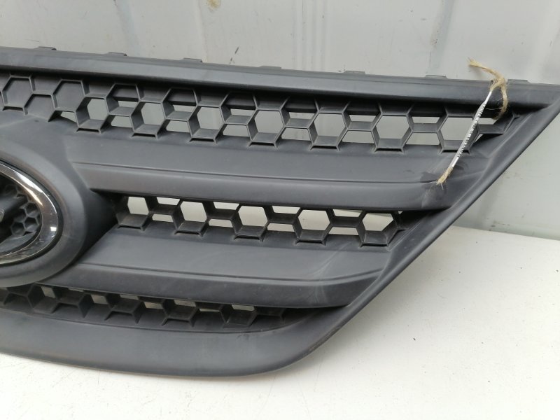 Решетка радиатора Lada Largus 2020