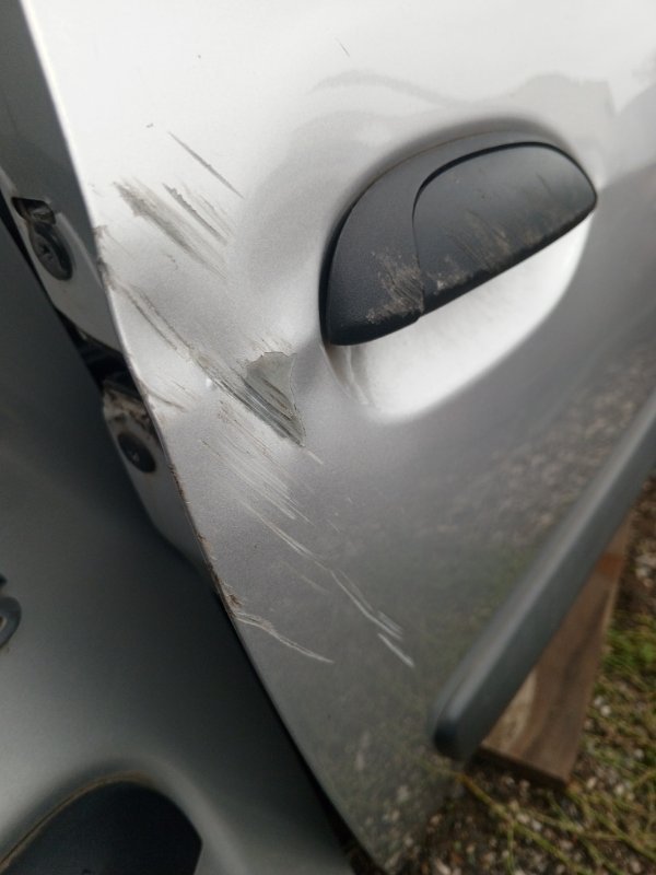 Дверь Lada Largus 2020