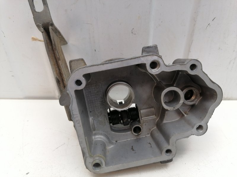 Крышка кпп Chery Amulet A15