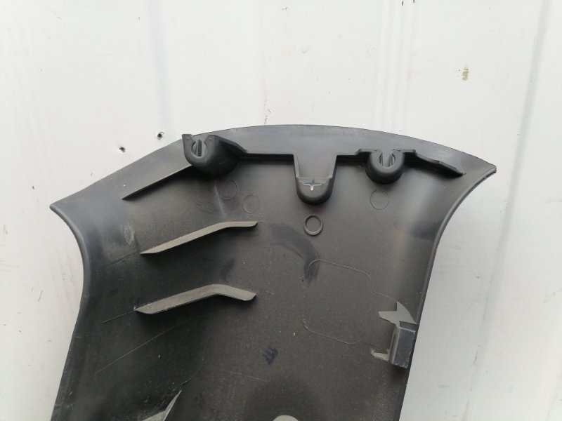 Обшивка стойки Lada Largus