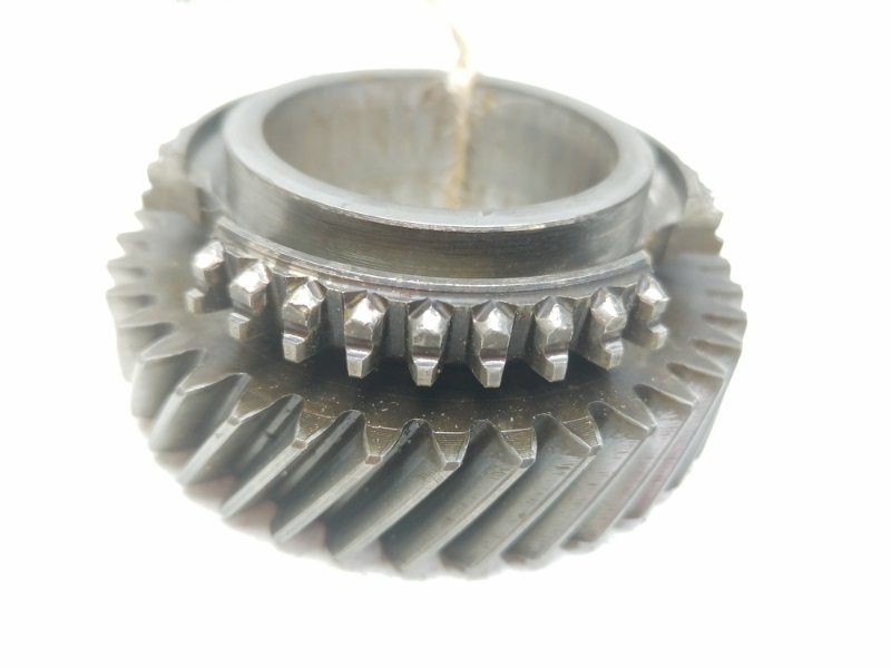 Шестерня 4 передачи Audi Volkswagen SKODA