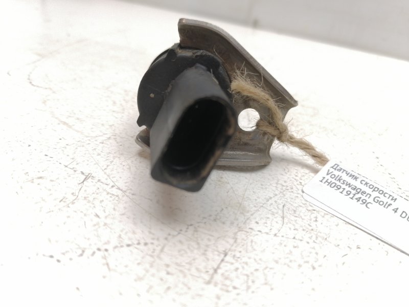 Датчик скорости Volkswagen Golf 4