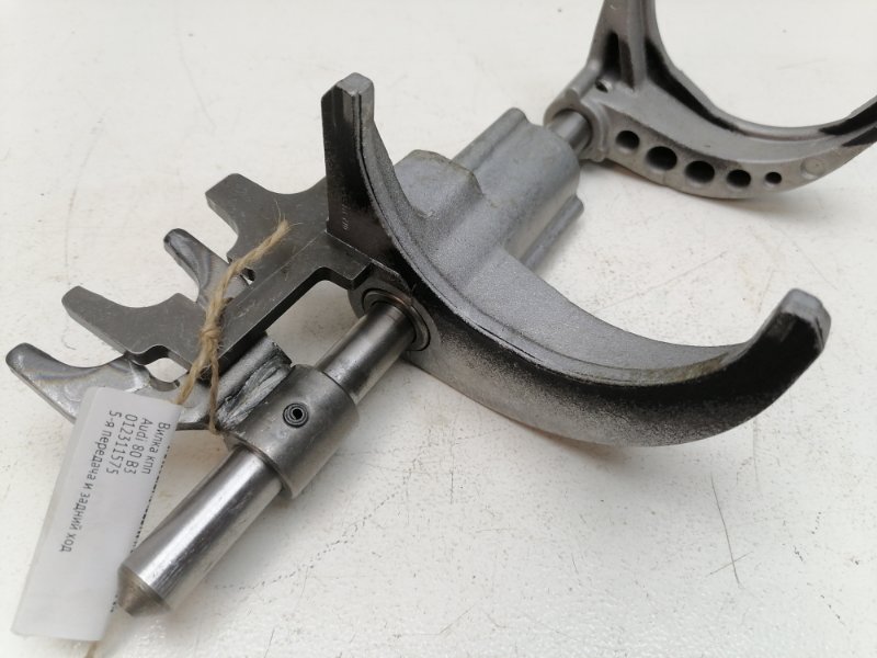 Вилка кпп Audi 80 B3